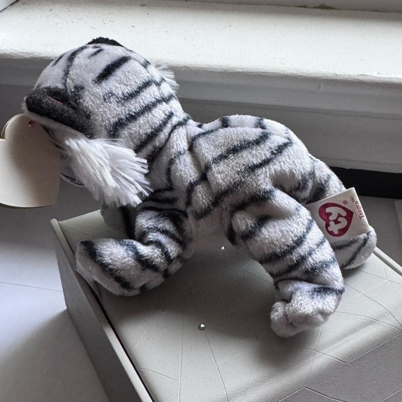 🐯✨ RARE 2007 Ty Beanie Baby “Teegra” – White Tiger – Mint with Tags! ✨🐯 - Picture 4 of 15